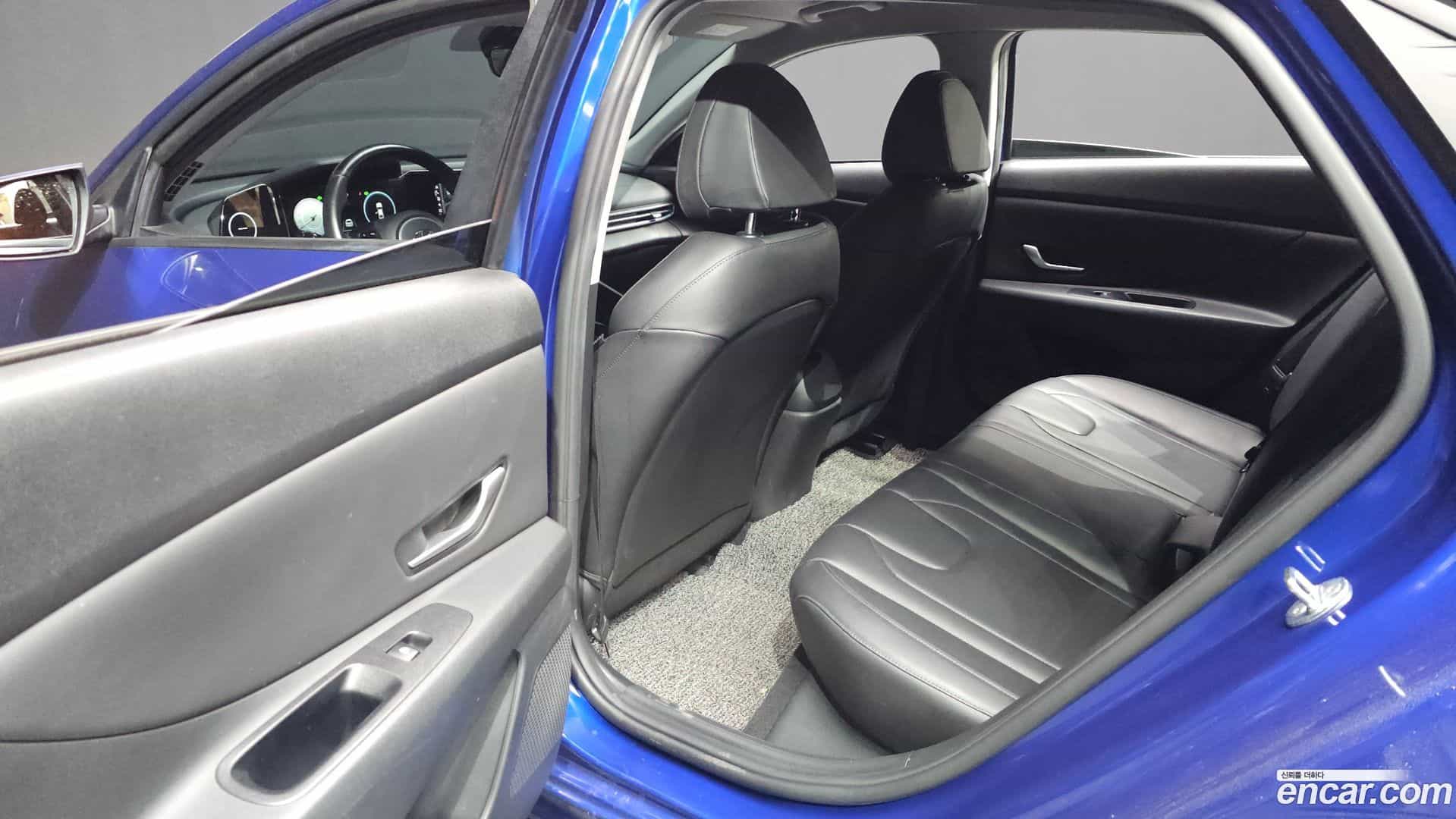 AVANTE Hyundai 2021.1-OPTION-015