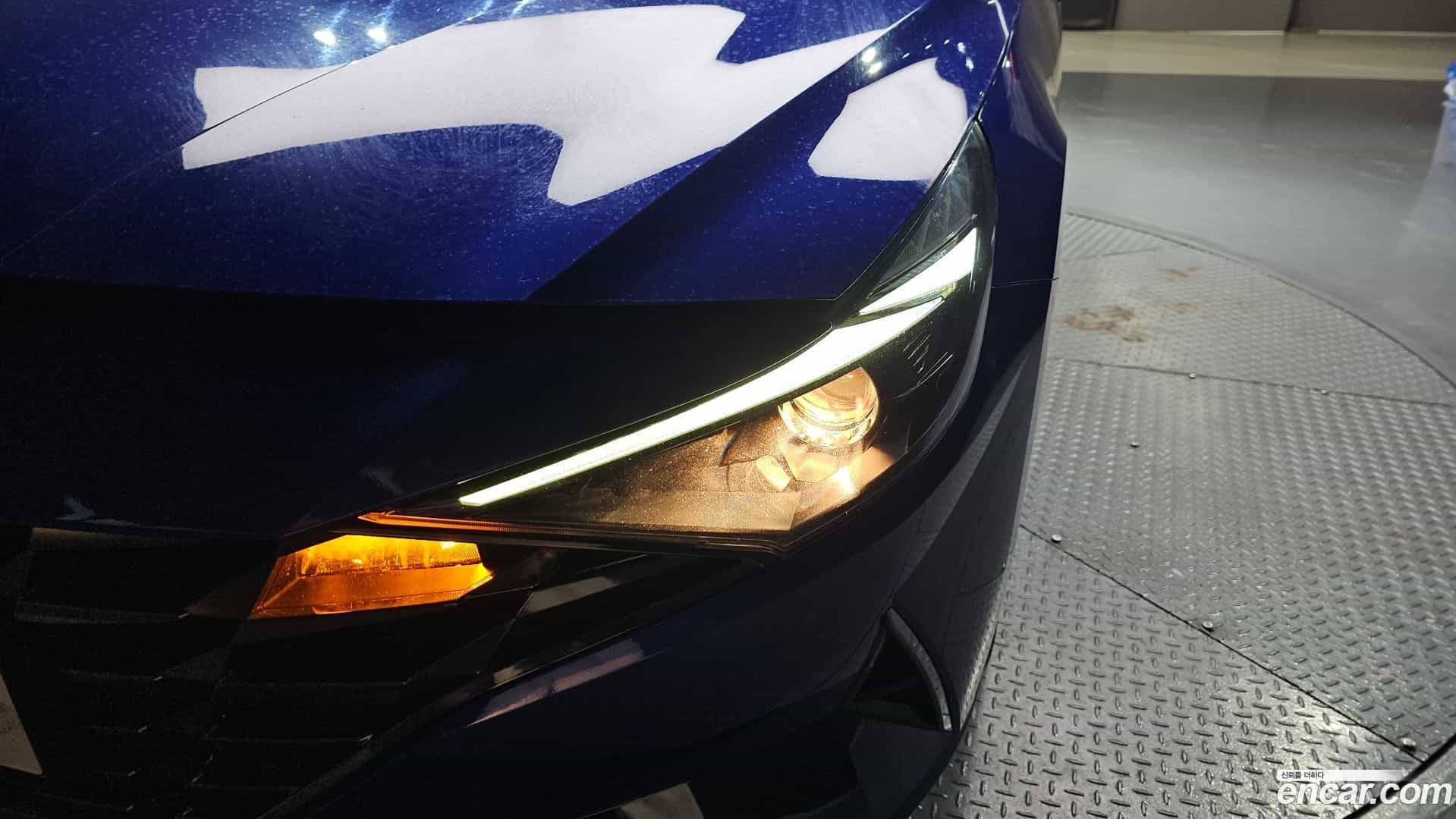 AVANTE Hyundai 2021.1-OUTER-032