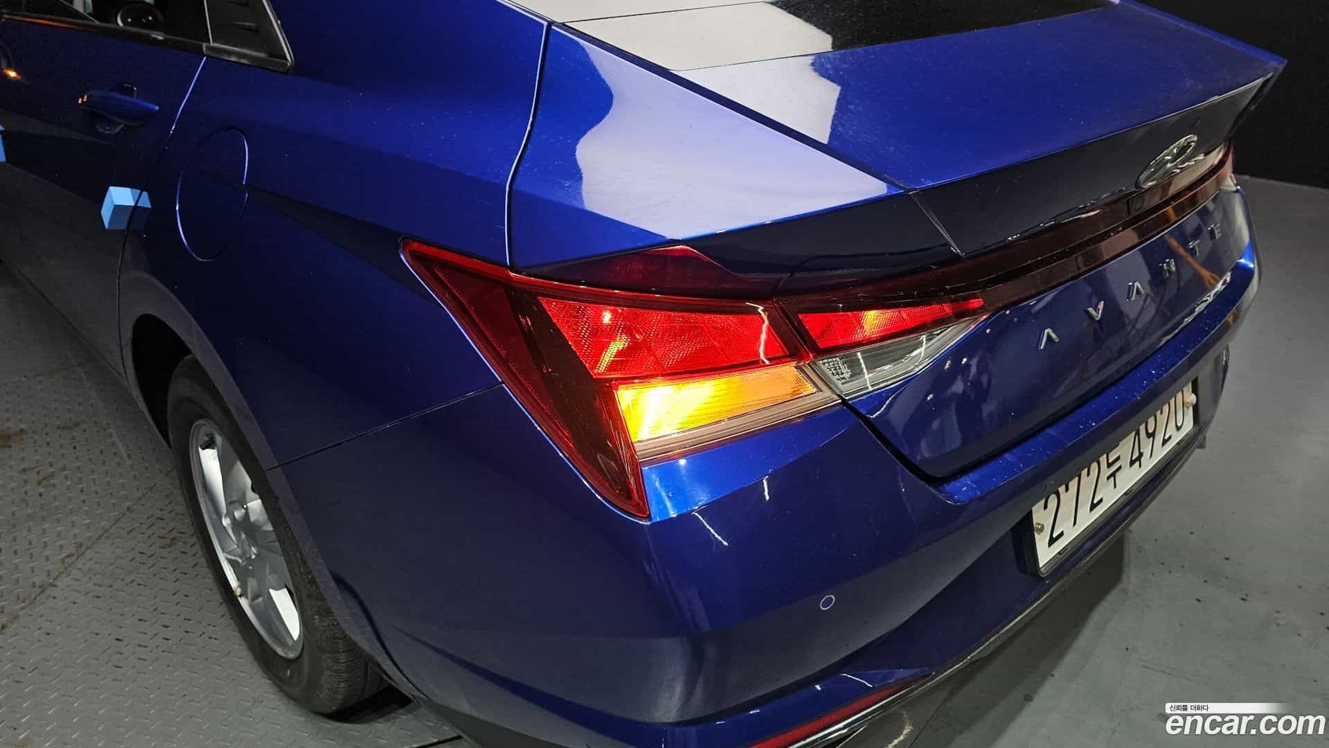 AVANTE Hyundai 2021.1-OUTER-033