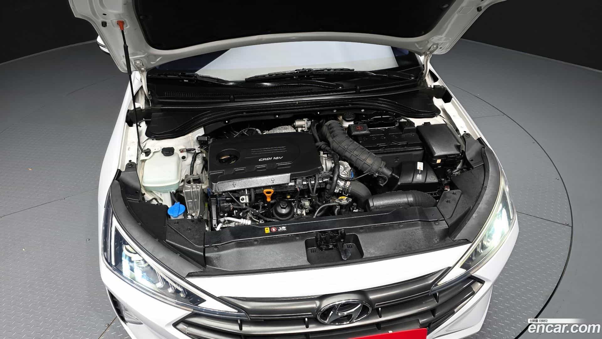 AVANTE Hyundai 2018.11-OUTER-006