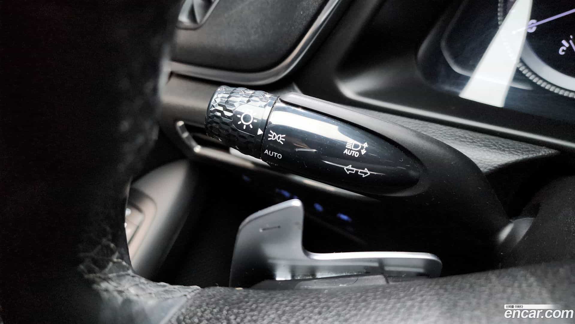 Sonata Hyundai 2019.7-OPTION-043