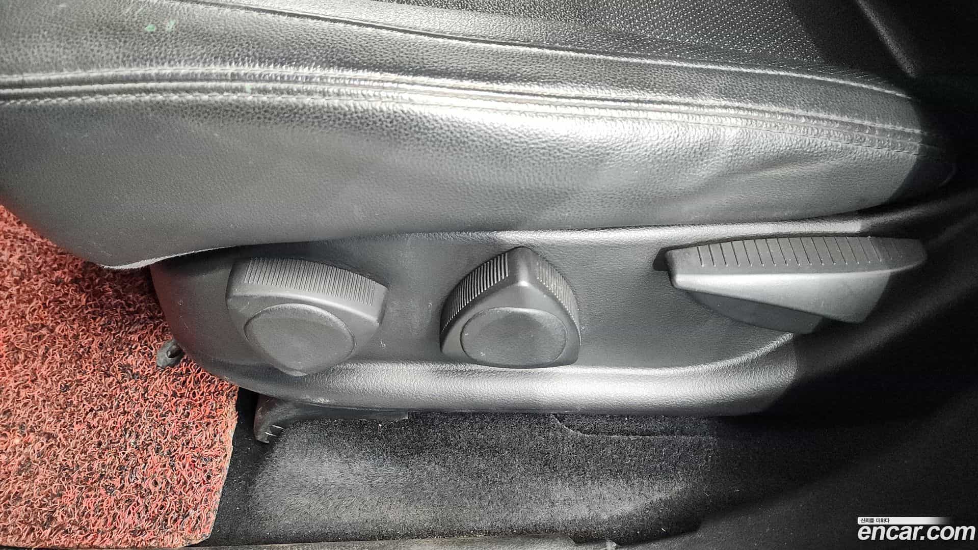 KORANDO KG Mobility 2016.11-OPTION-044