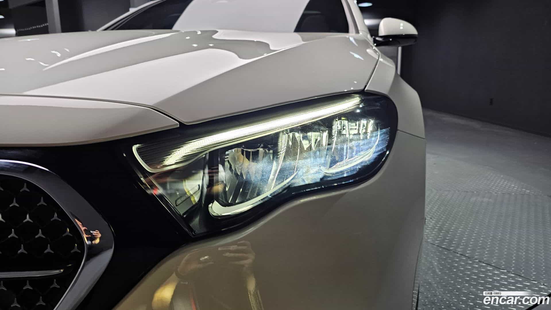 E-Class Mercedes-Benz 2025.8-OUTER-032