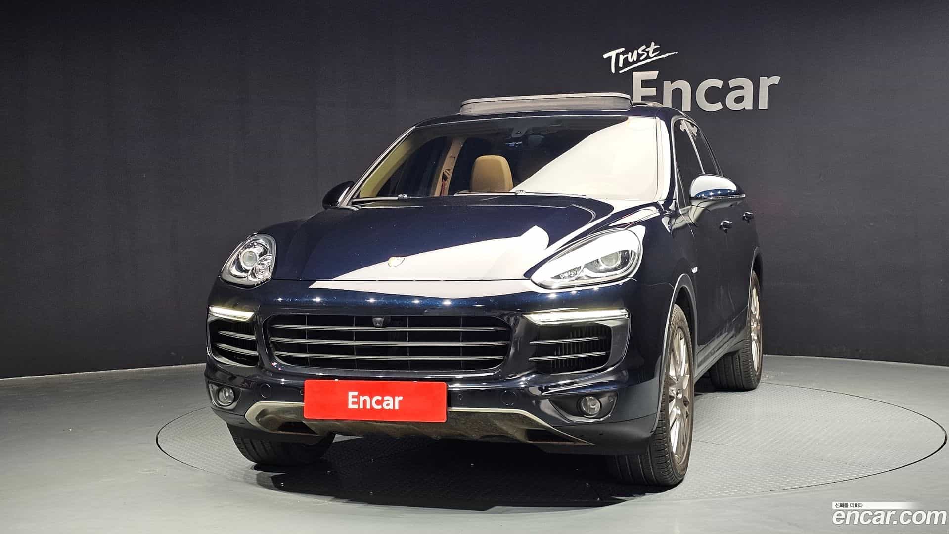 Cayenne Porsche 2015.5-OUTER-003