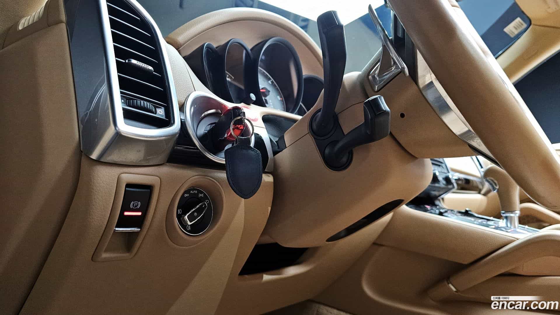 Cayenne Porsche 2015.5-OPTION-018