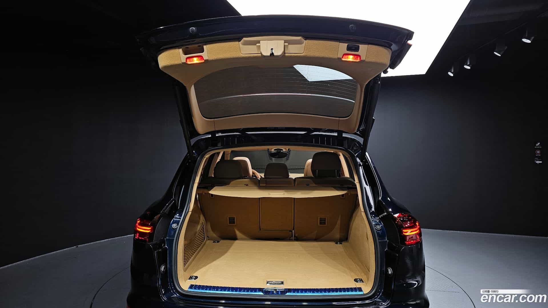 Cayenne Porsche 2015.5-OPTION-024