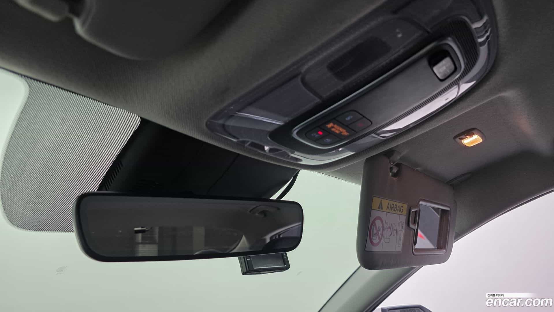 AVANTE Hyundai 2020.5-OPTION-021
