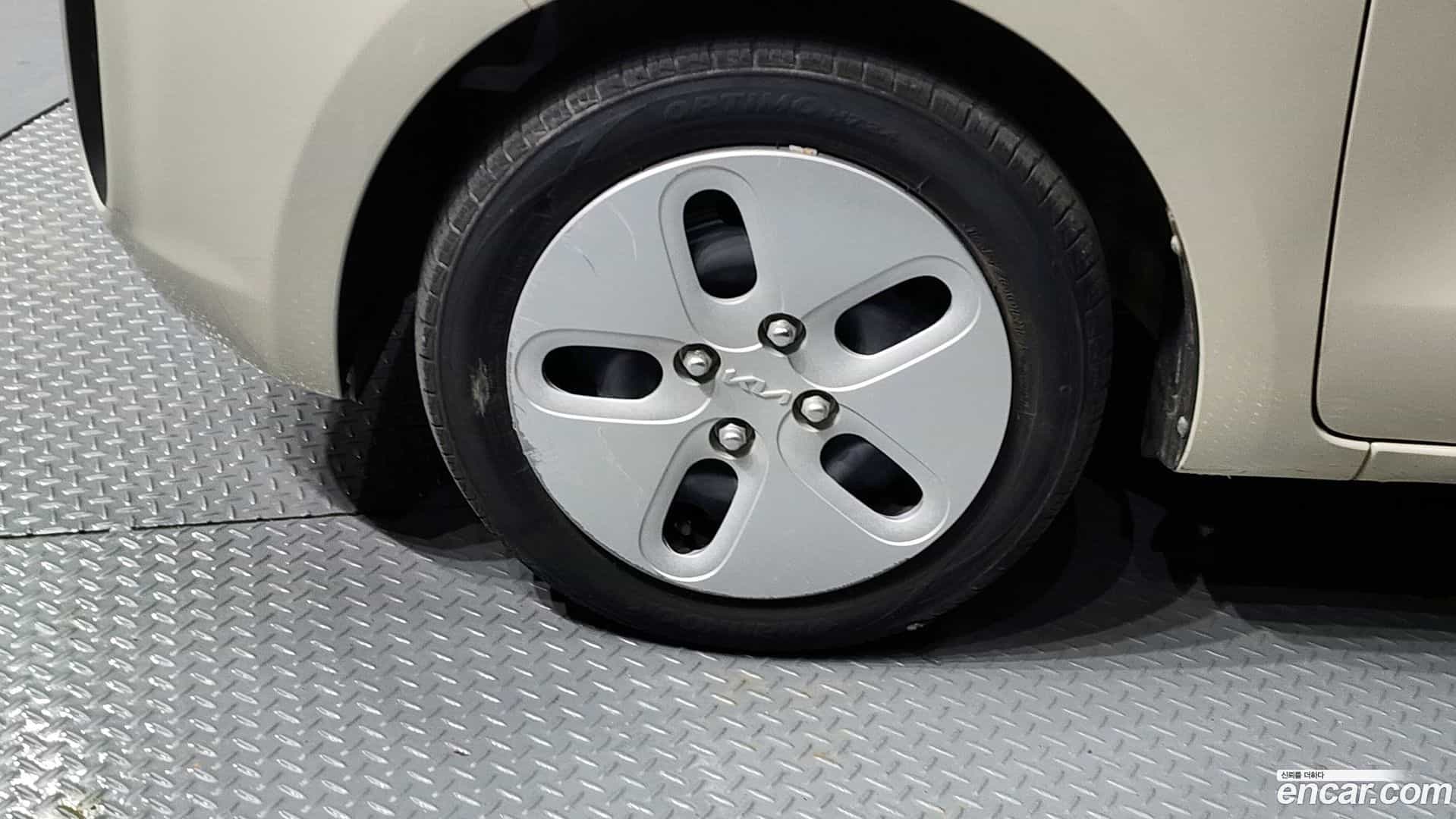 RAY Kia 2022.4-OUTER-005