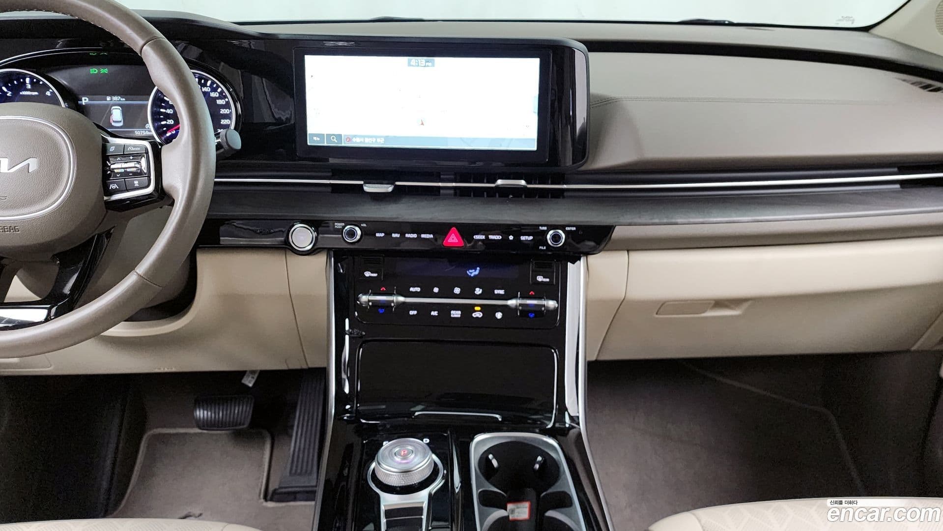 Main__Slider__Photo:Canival Kia 2022.3-13