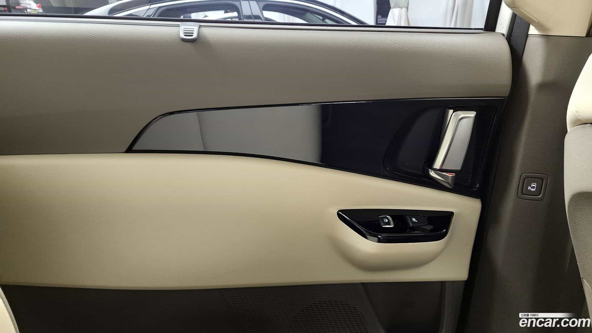 Canival Kia 2022.3-INNER-035