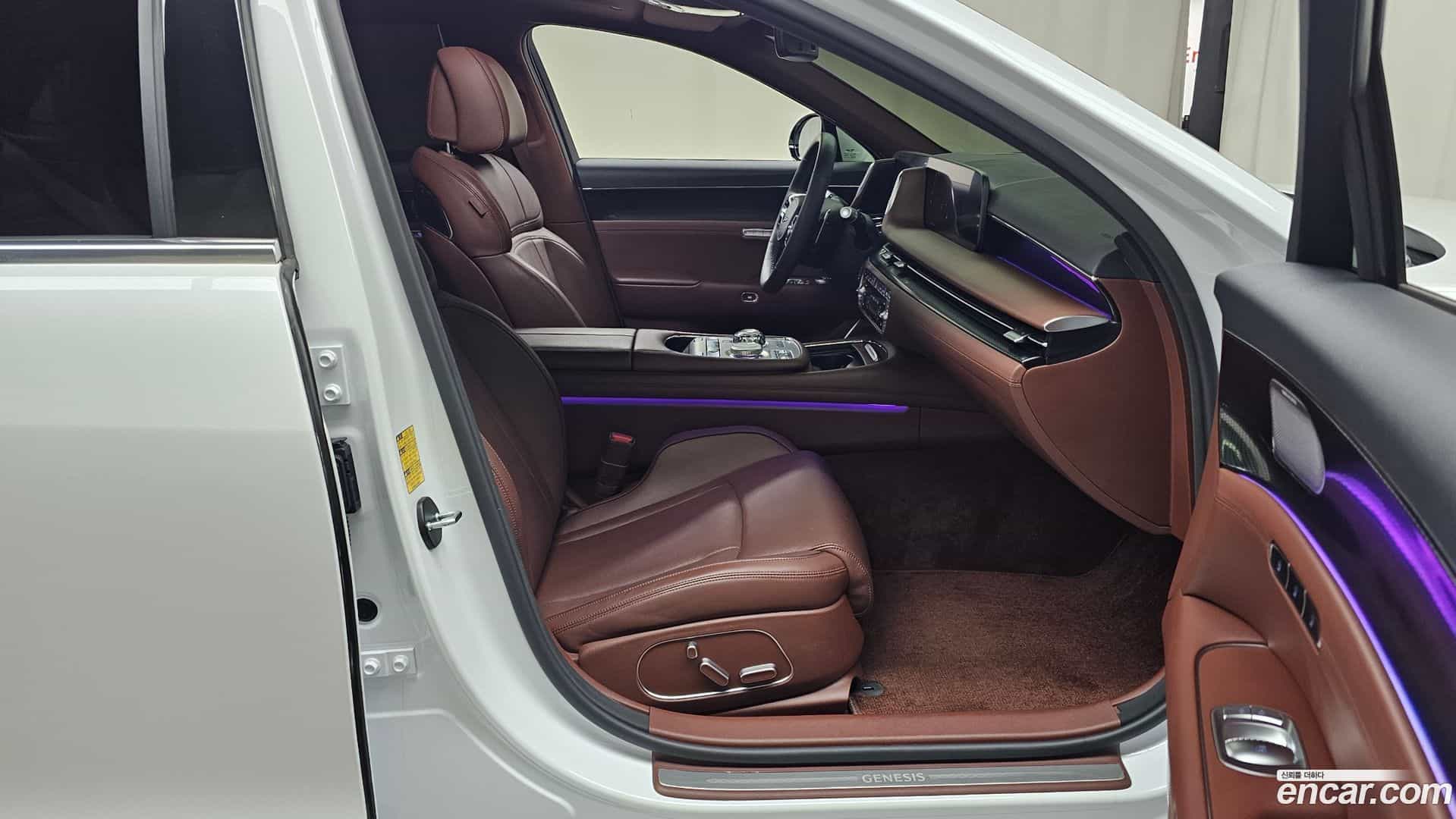 G90 Genesis 2022.7-INNER-036
