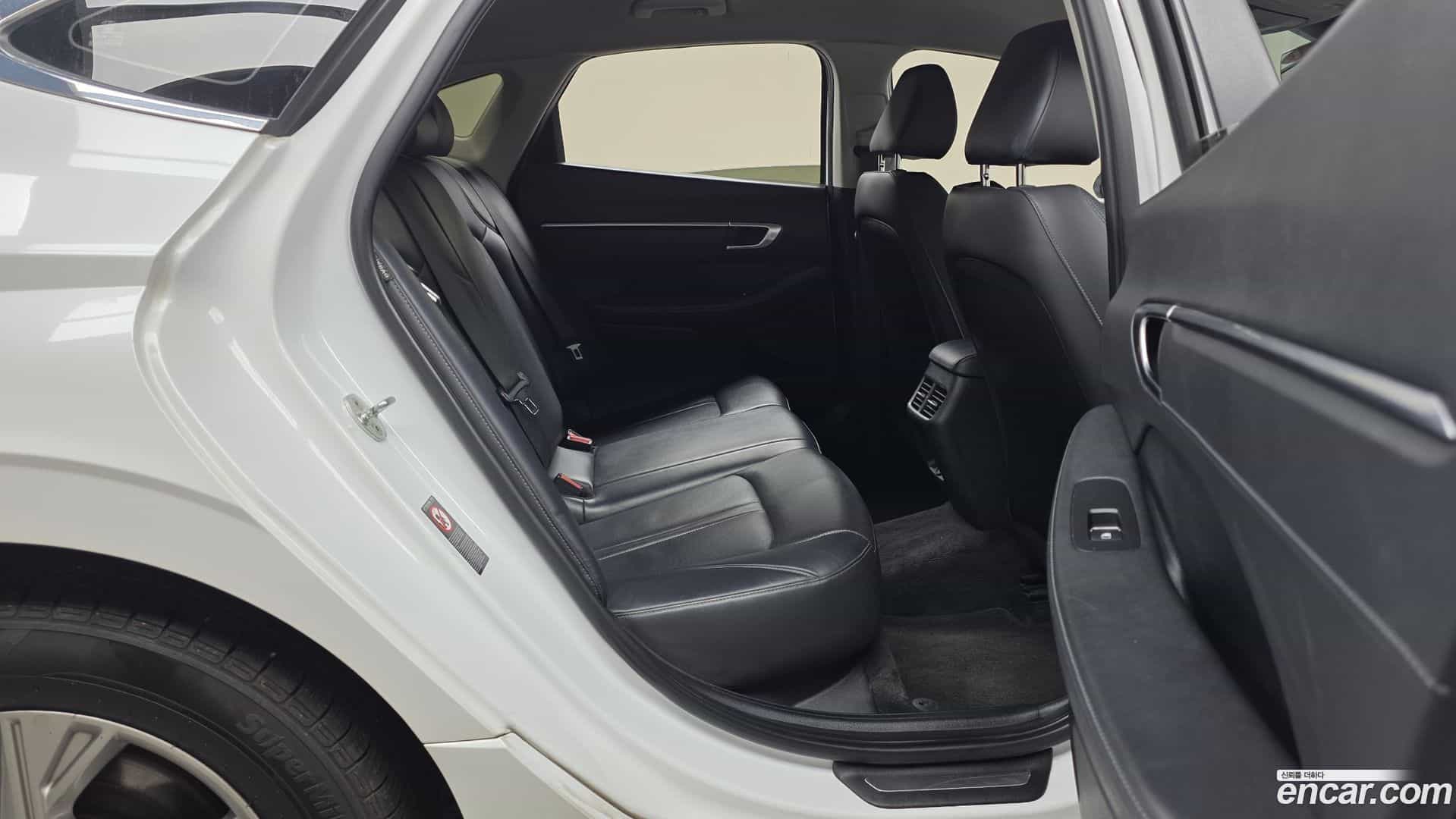 Sonata Hyundai 2021.9-OPTION-016