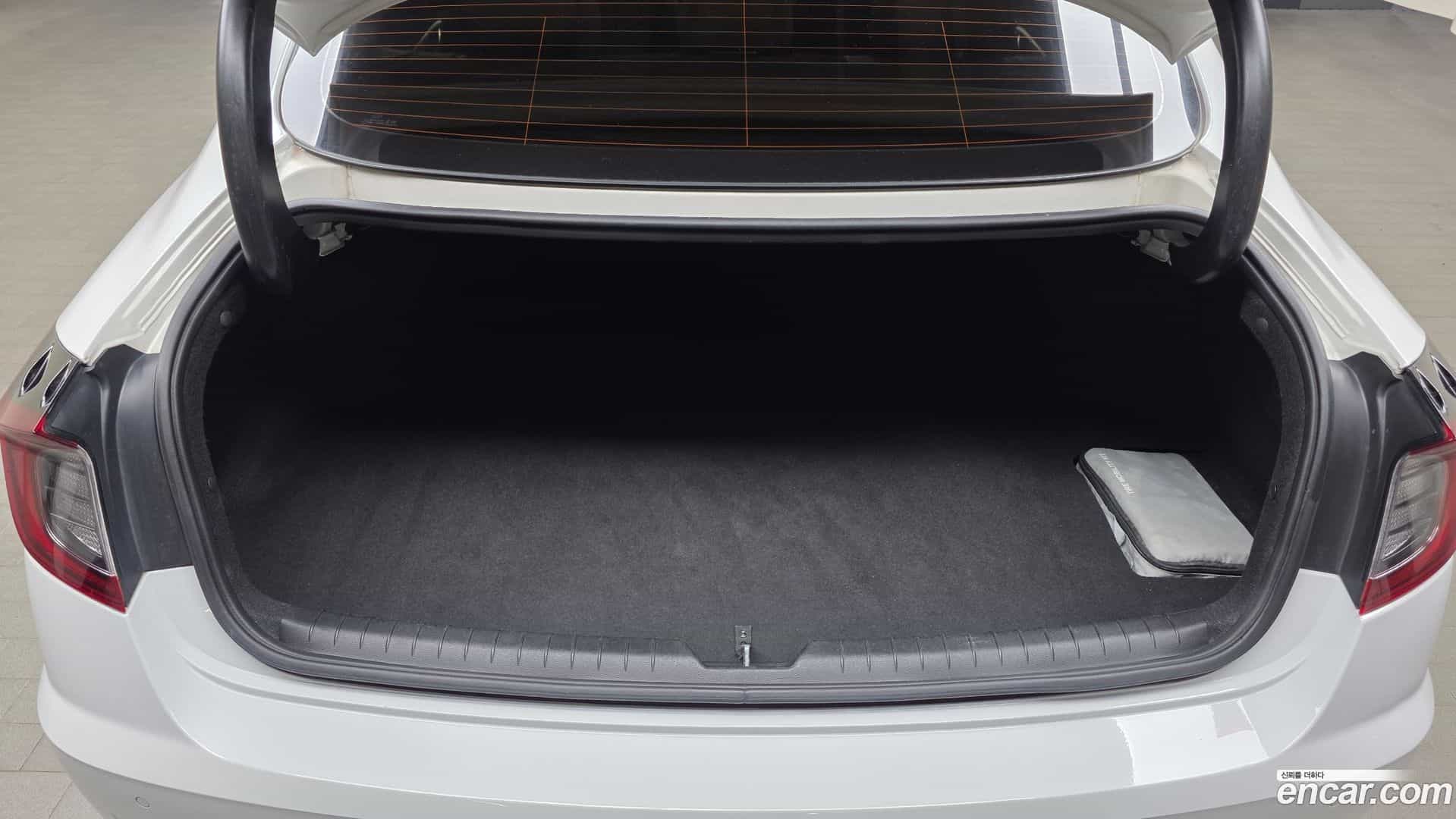 Sonata Hyundai 2021.9-OPTION-024