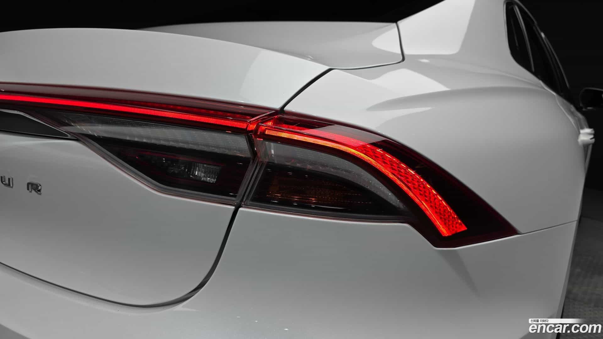 Grandeur Hyundai 2022.5-OUTER-033