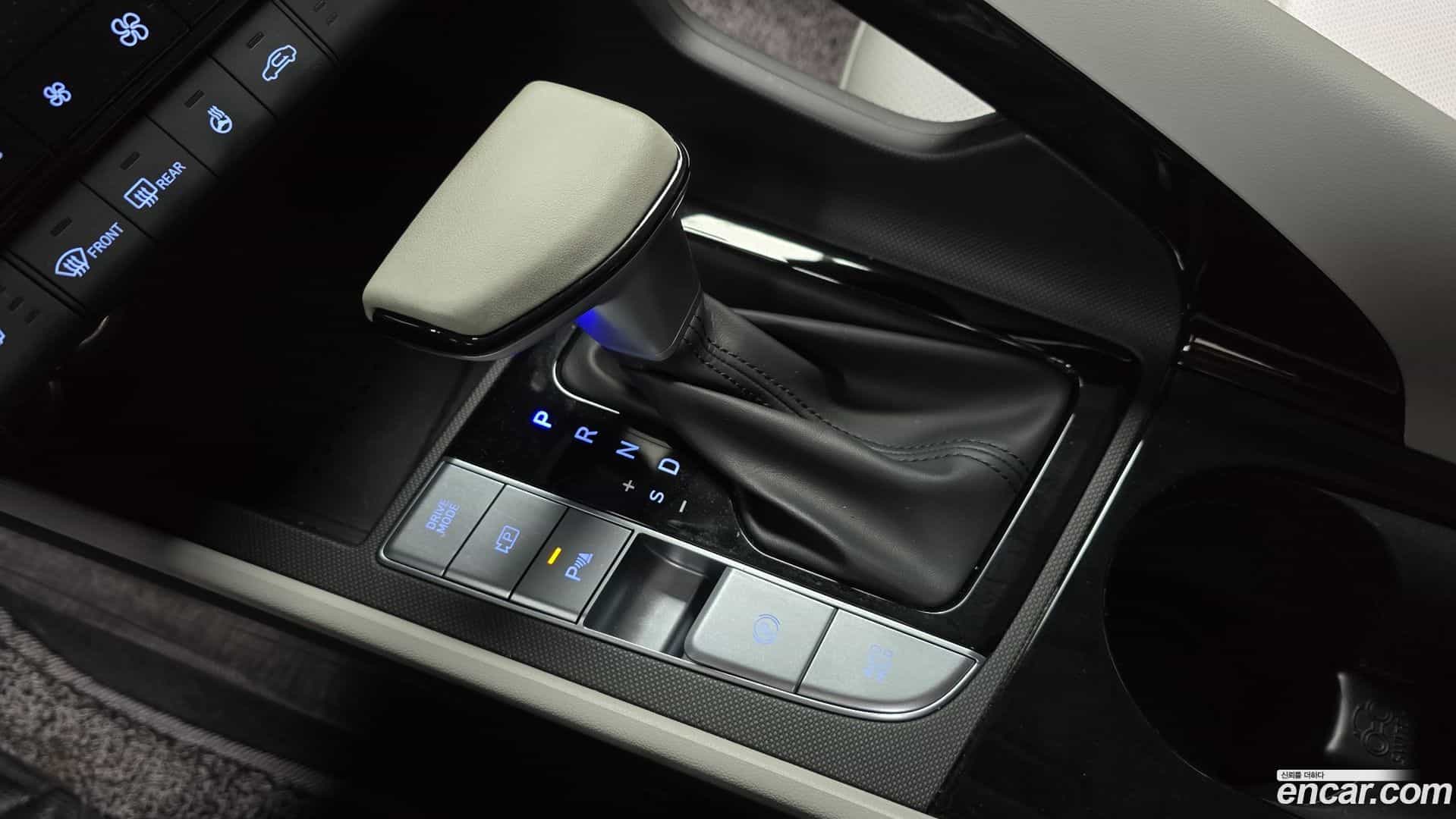 AVANTE Hyundai 2022.7-INNER-009