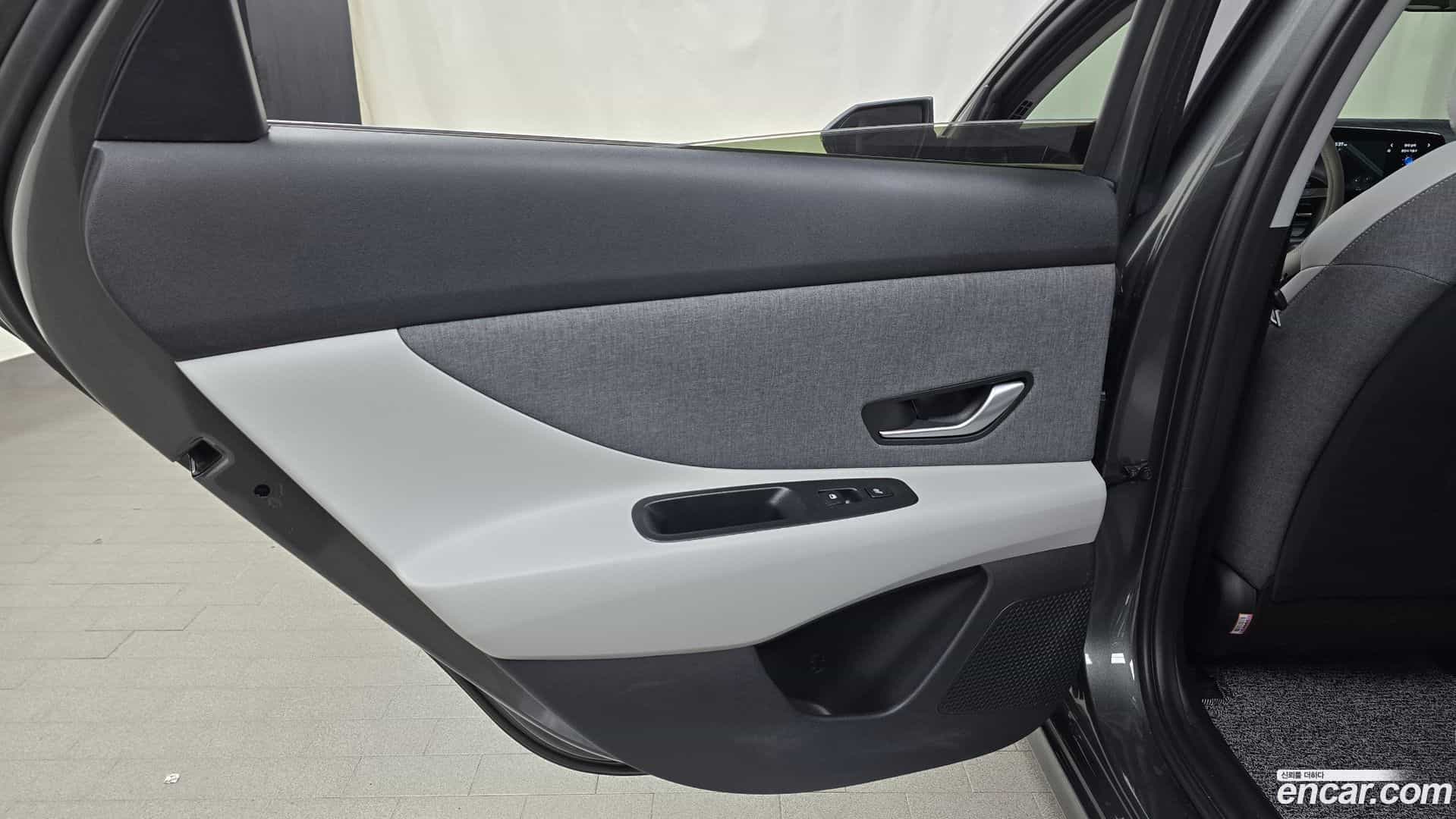 AVANTE Hyundai 2022.7-INNER-035
