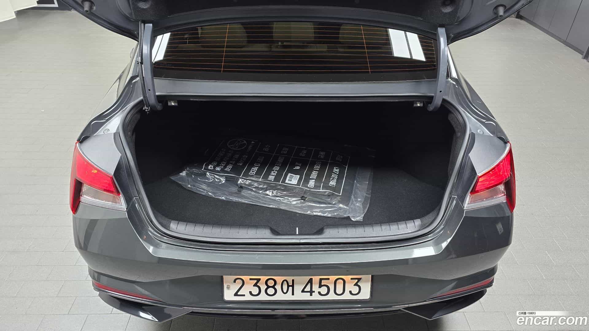 AVANTE Hyundai 2022.7-OPTION-040