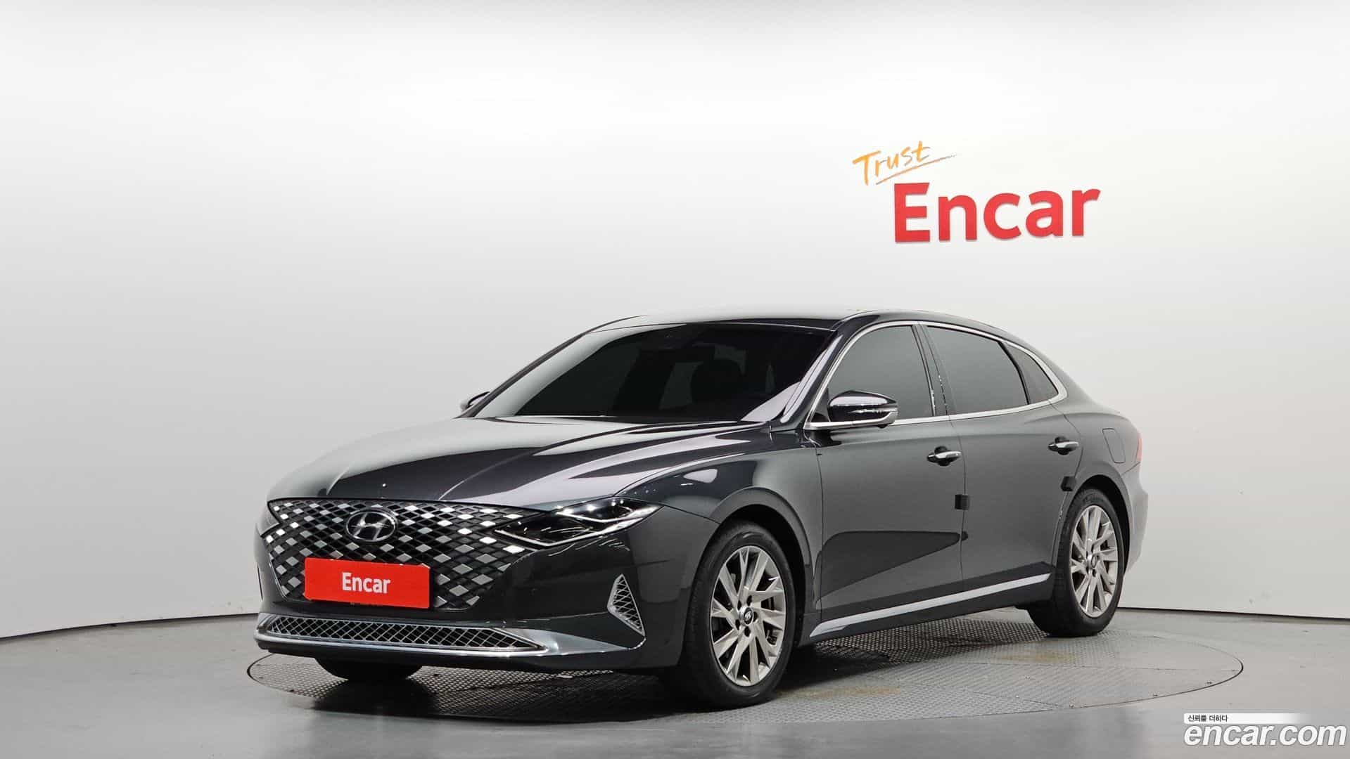 Grandeur Hyundai 2021.1-OUTER-001