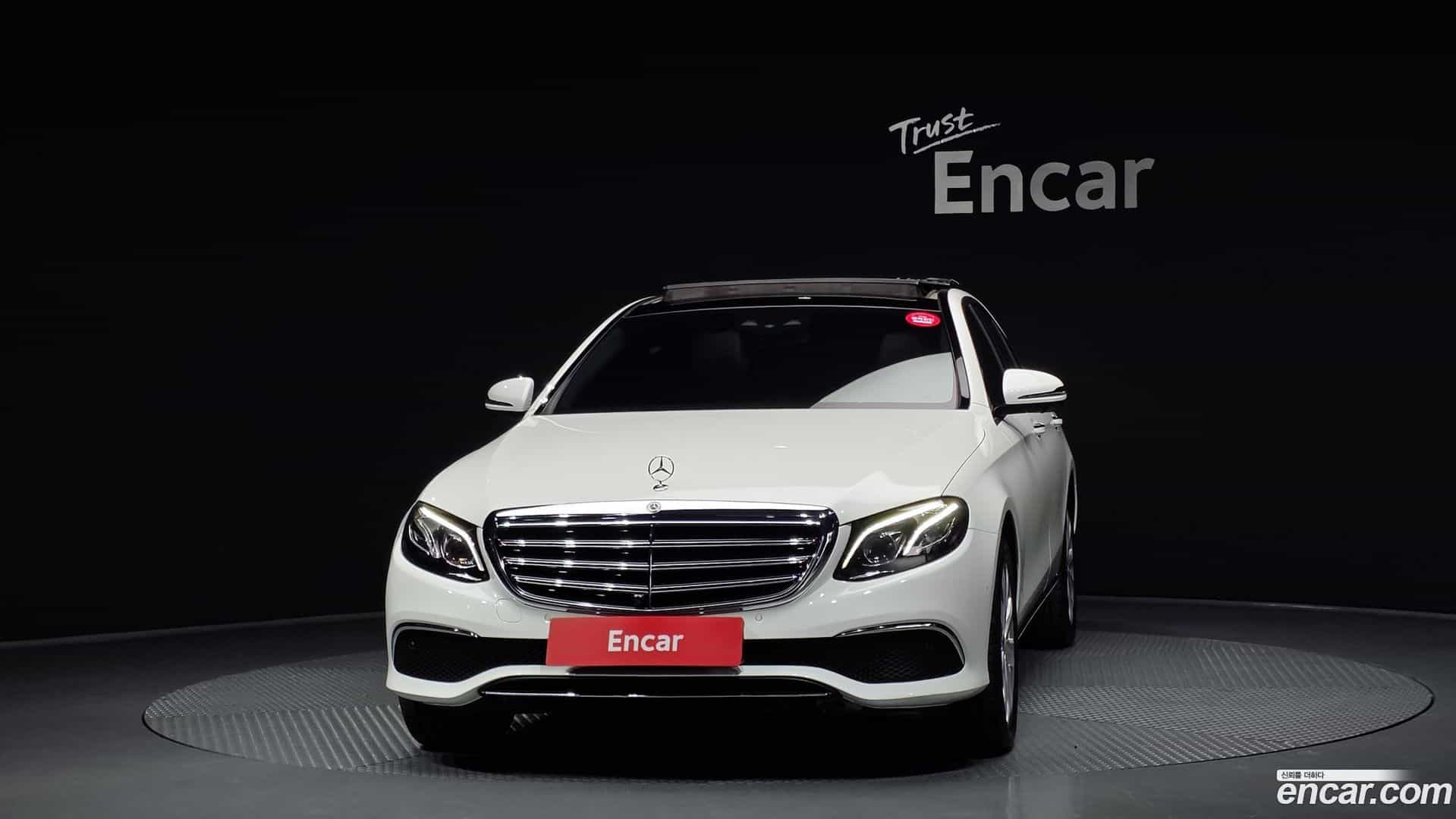 E-Class Mercedes-Benz 2019.3-OUTER-003
