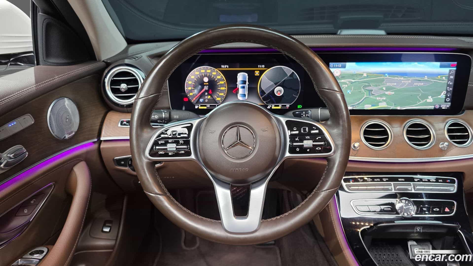 E-Class Mercedes-Benz 2019.3-OPTION-017