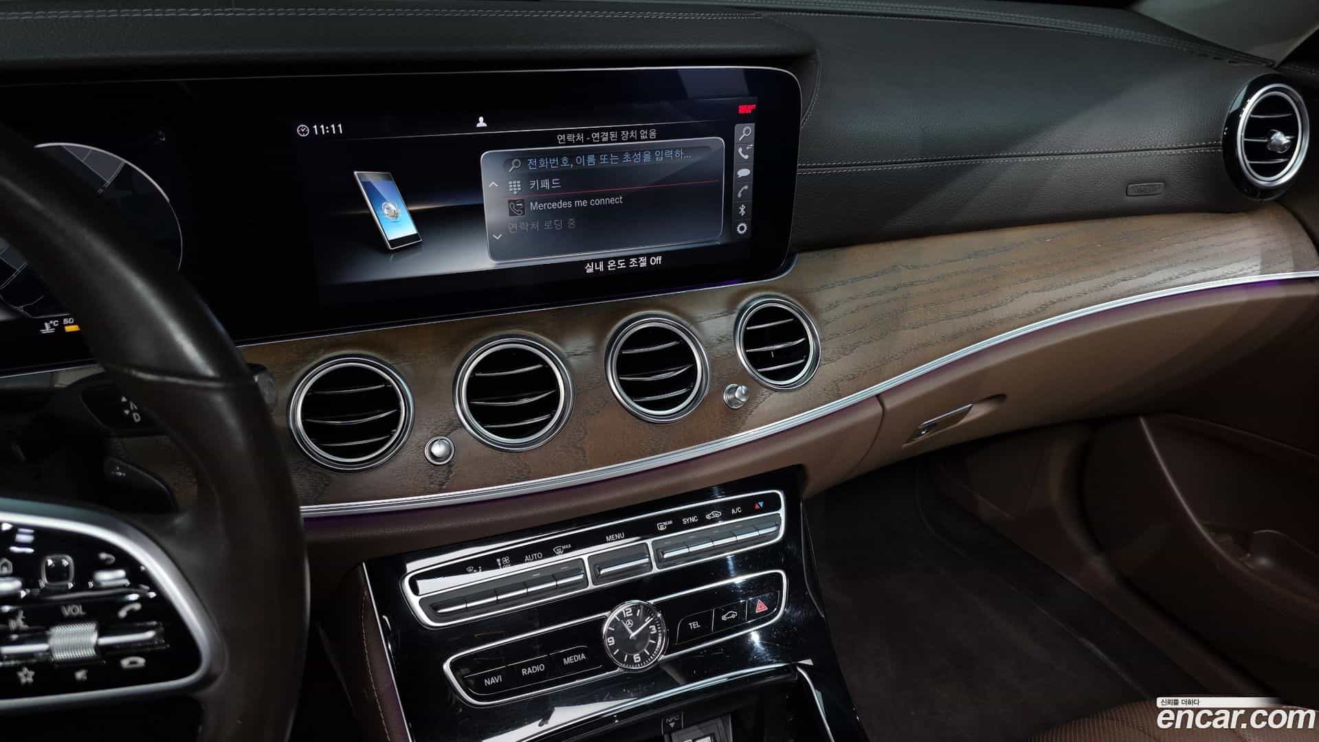 E-Class Mercedes-Benz 2019.3-OPTION-018