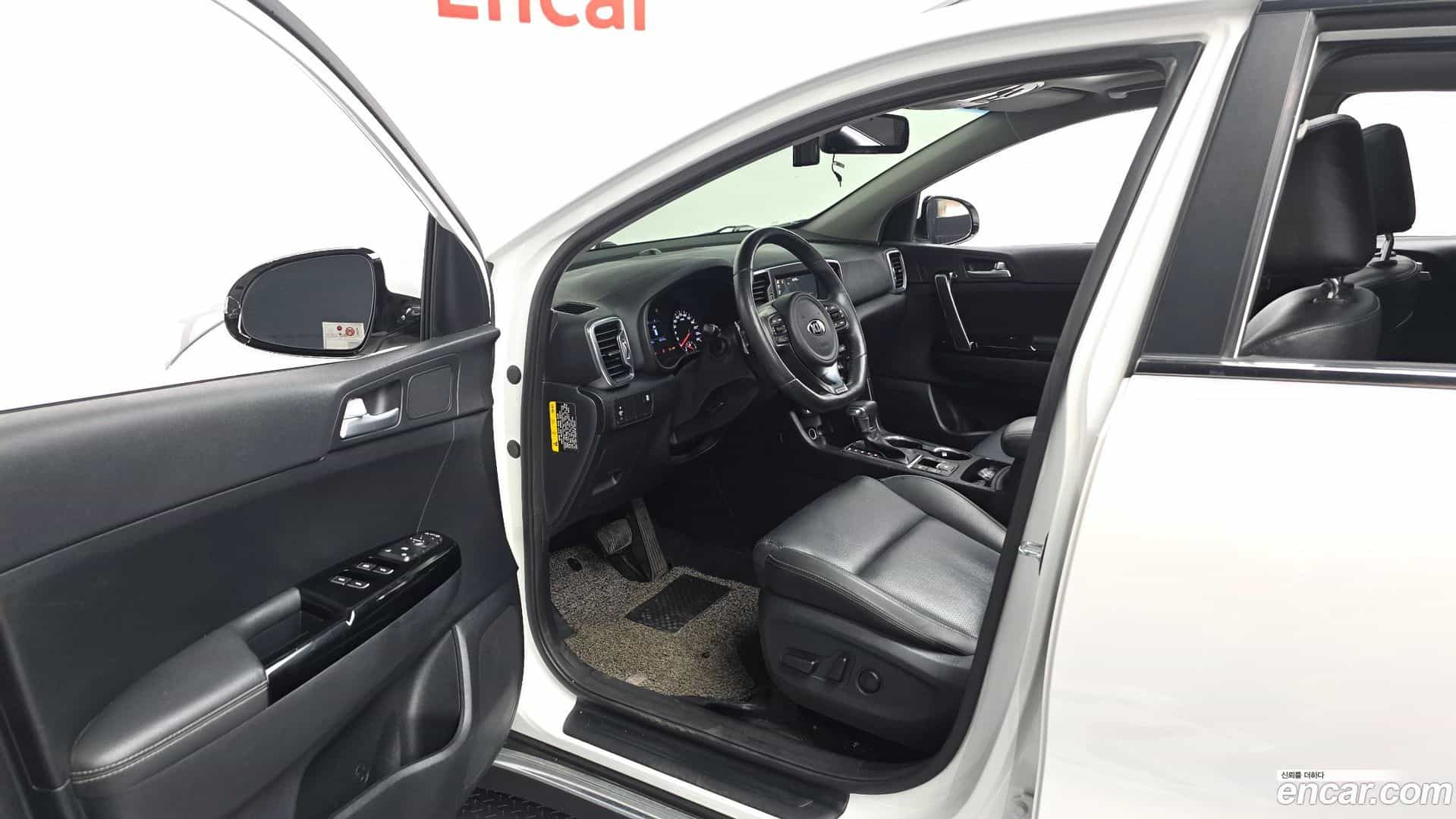 Sportage Kia 2016.3-INNER-010