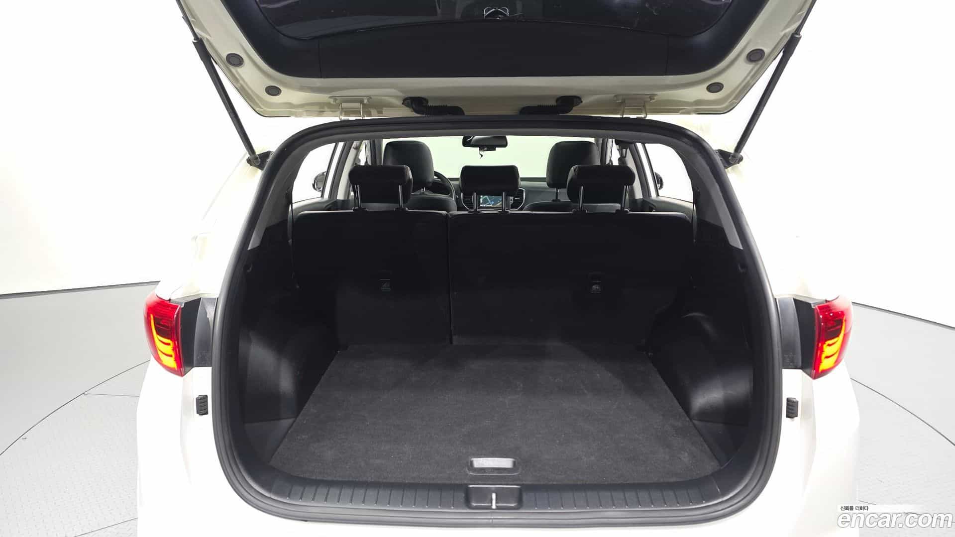 Sportage Kia 2016.3-OPTION-024