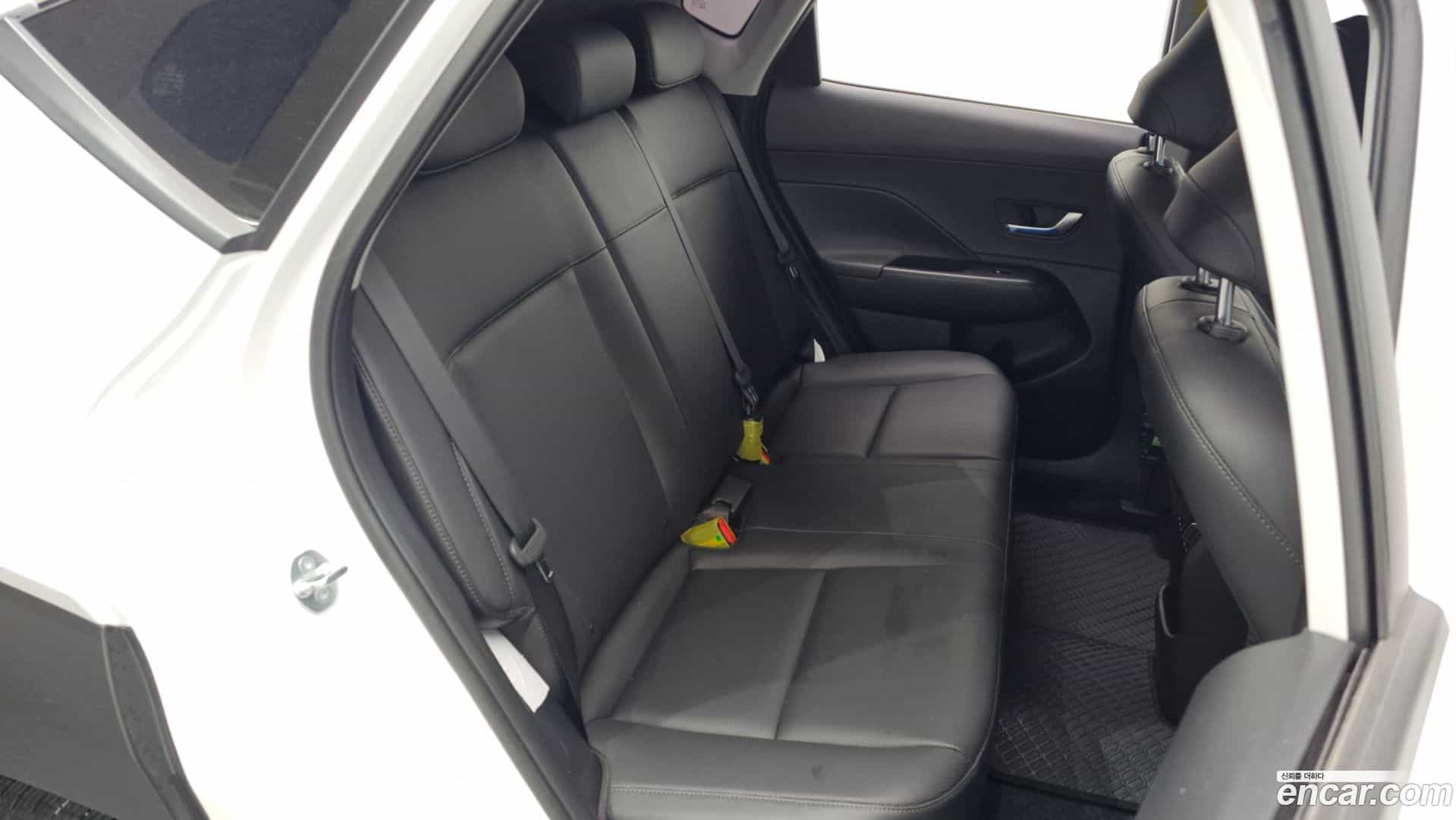 Kona Hyundai 2024.11-OPTION-016