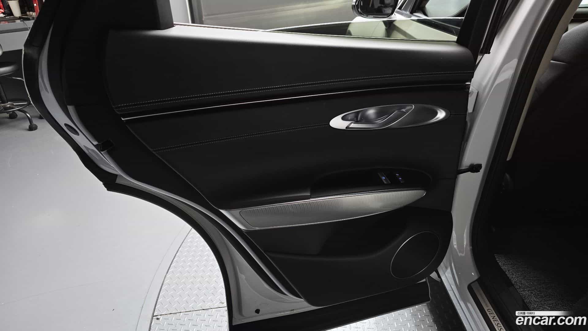 GV70 Genesis 2023.10-INNER-035