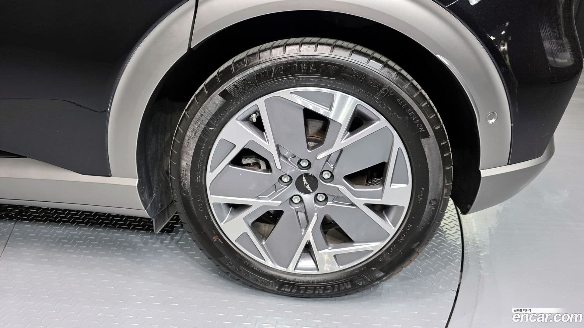Main__Slider__Photo:GV60 Genesis 2022.3-20