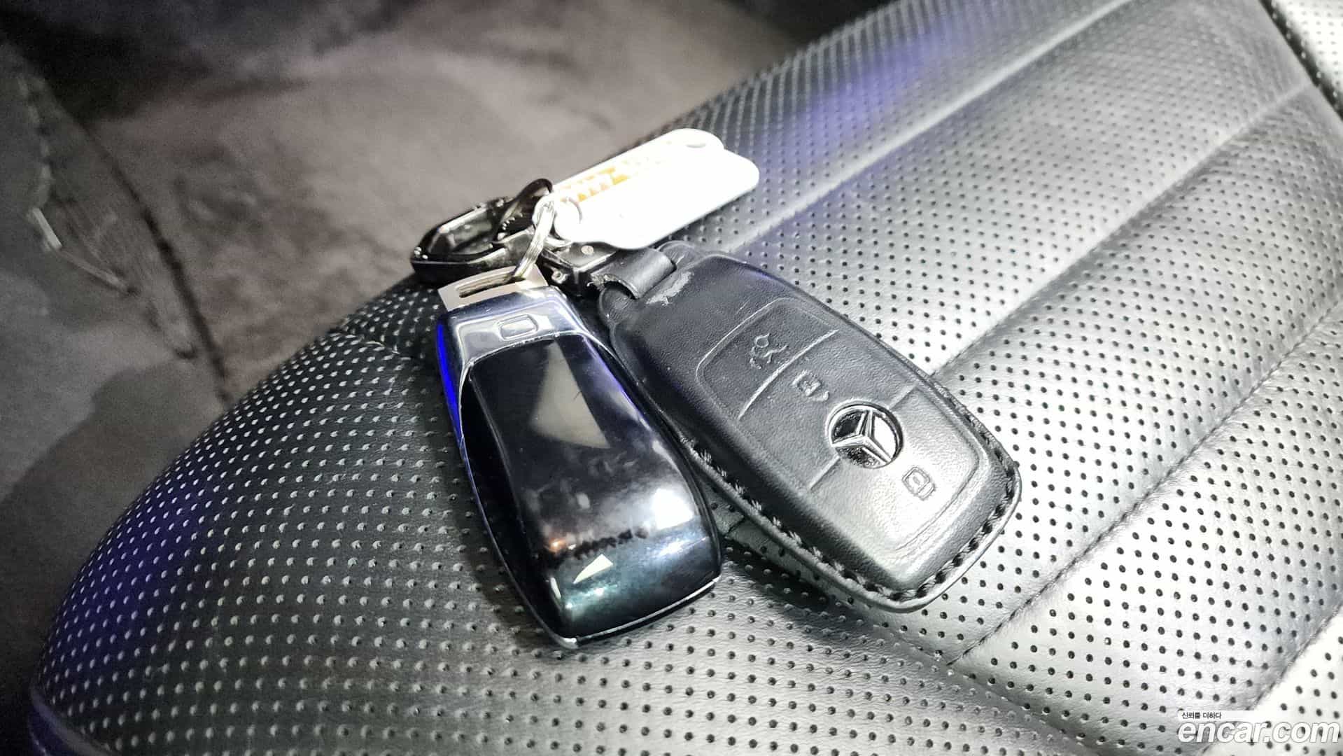 S-Class Mercedes-Benz 2017.10-OPTION-020