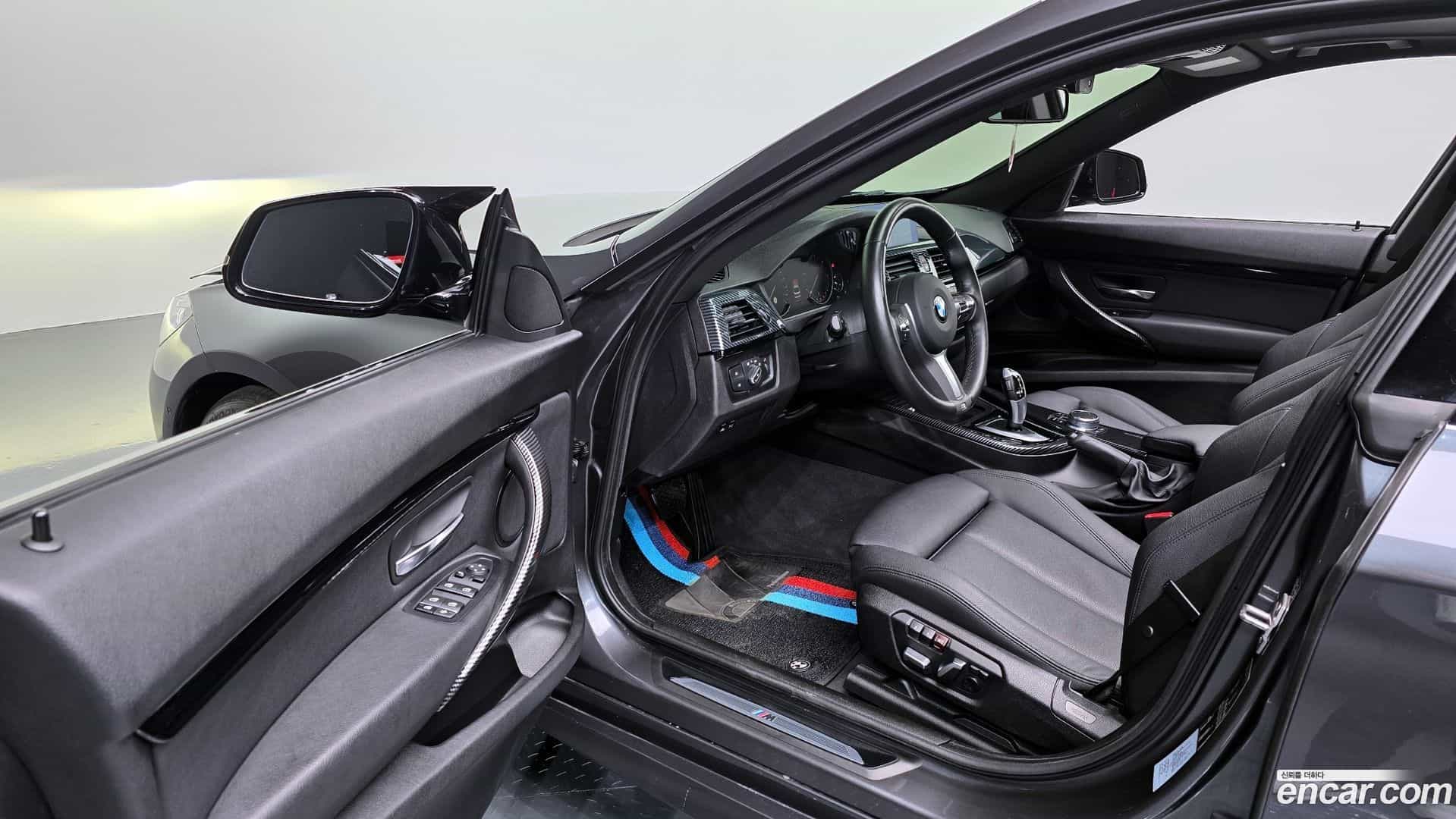Gran Turismo BMW 2020.7-INNER-010
