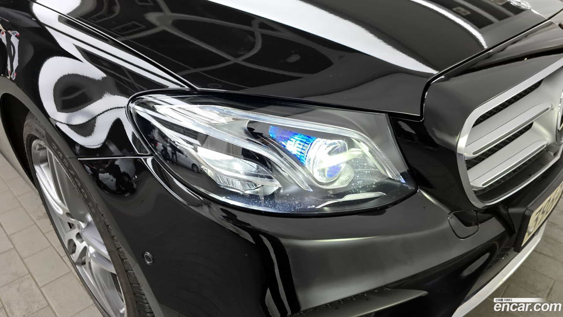 E-Class Mercedes-Benz 2020.6-OUTER-032