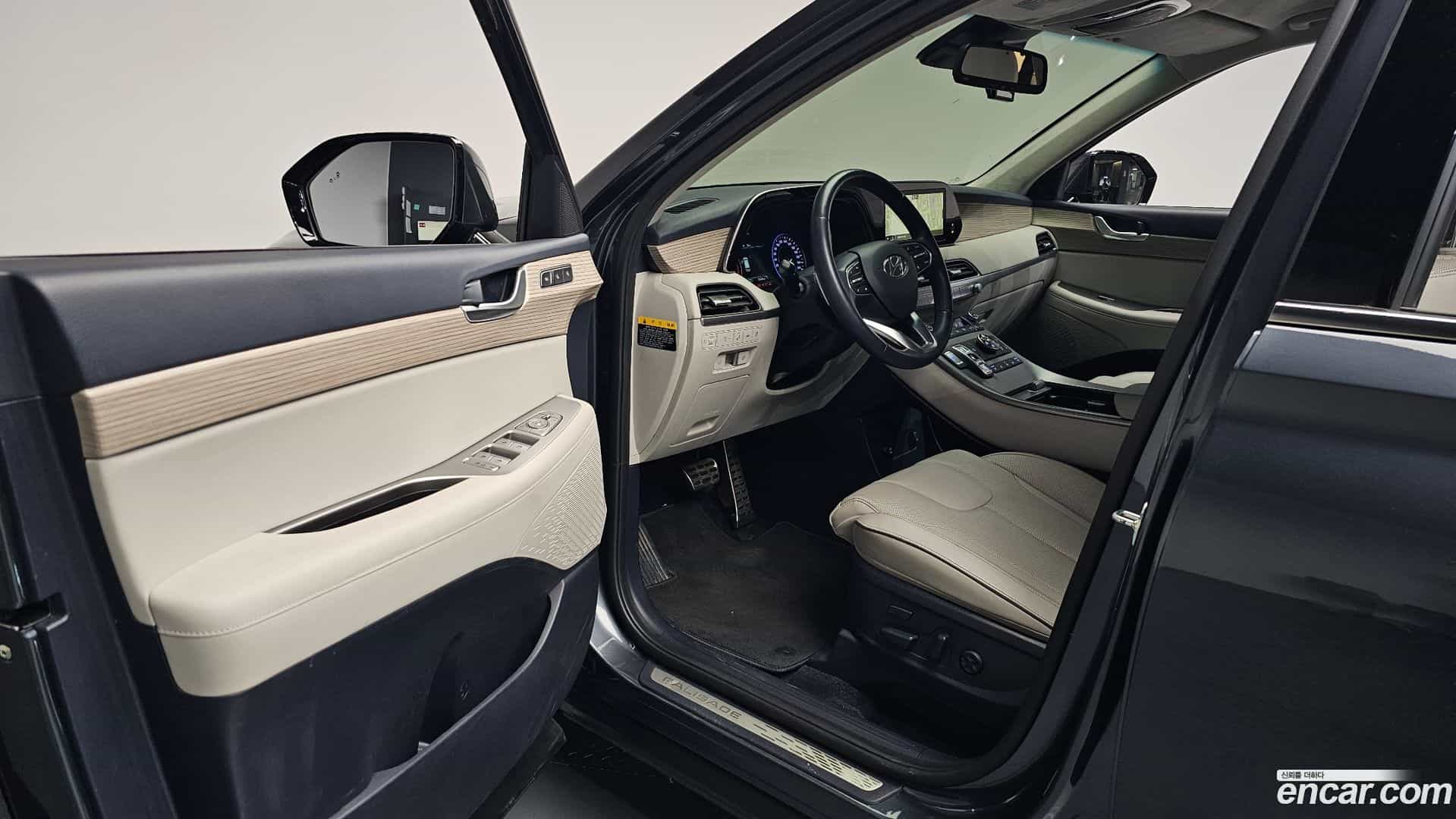 Palisade Hyundai 2020.0-INNER-010