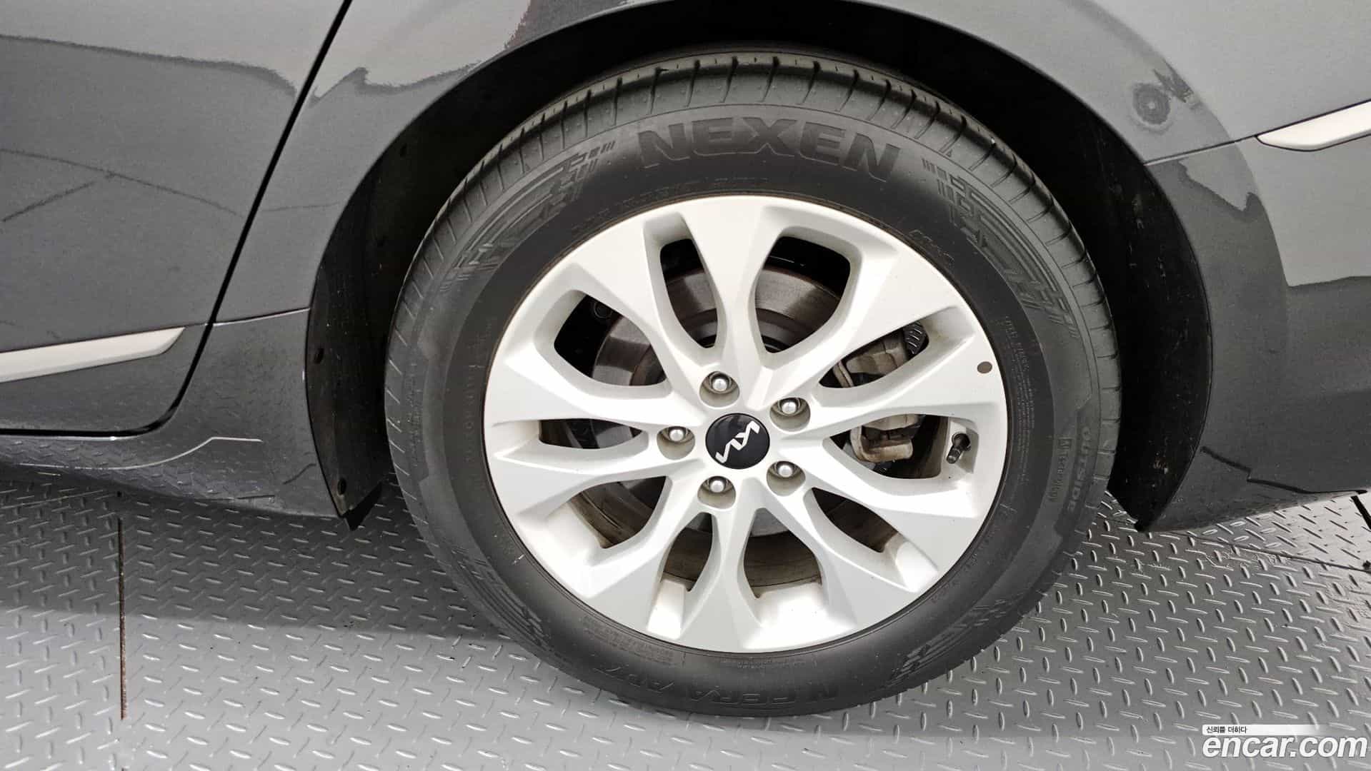 K8 Kia 2022.2-OUTER-031