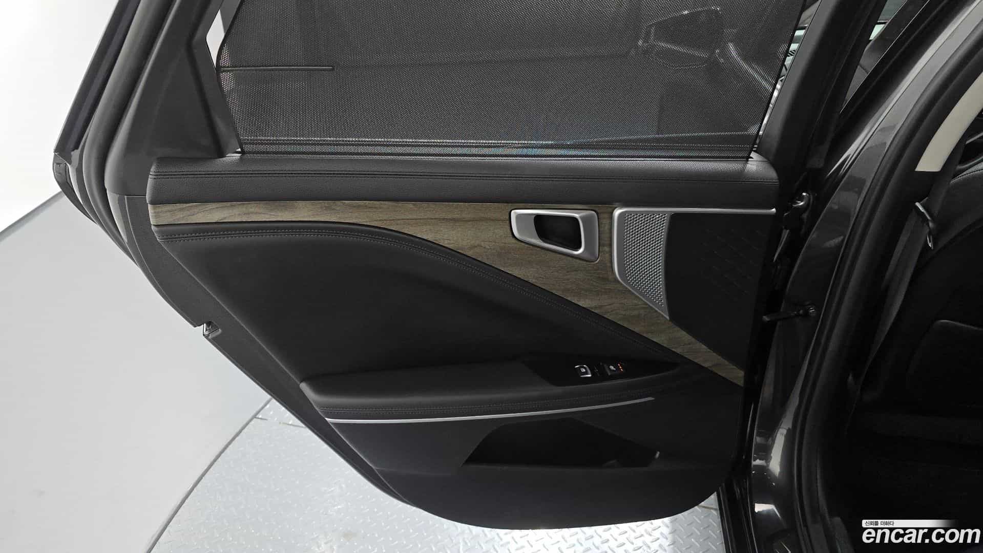 K8 Kia 2022.2-INNER-035