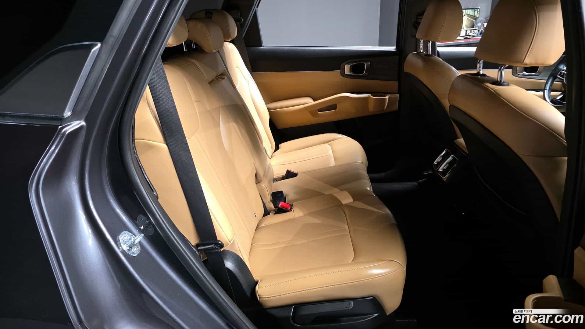 Sorento Kia 2022.1-OPTION-016