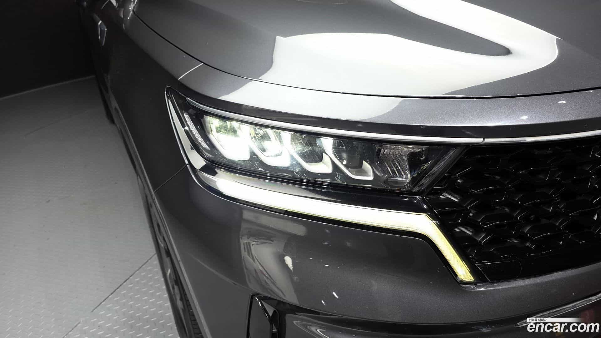 Sorento Kia 2022.1-OUTER-032