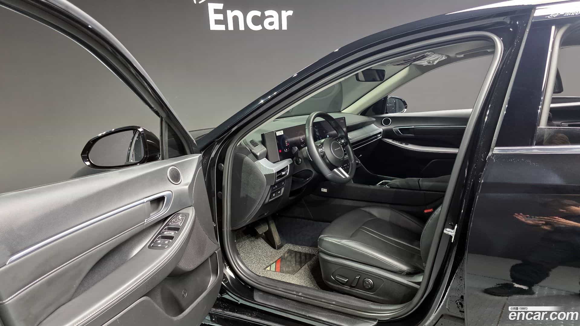 Sonata Hyundai 2025.6-OPTION-015