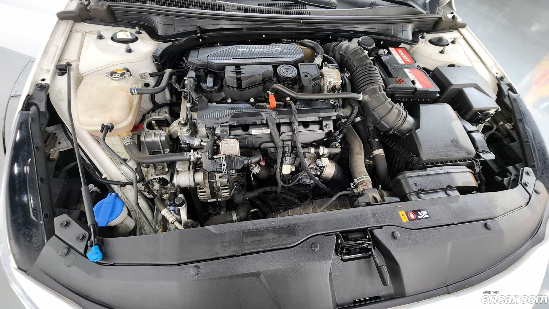 AVANTE Hyundai 2020.10-OUTER-006