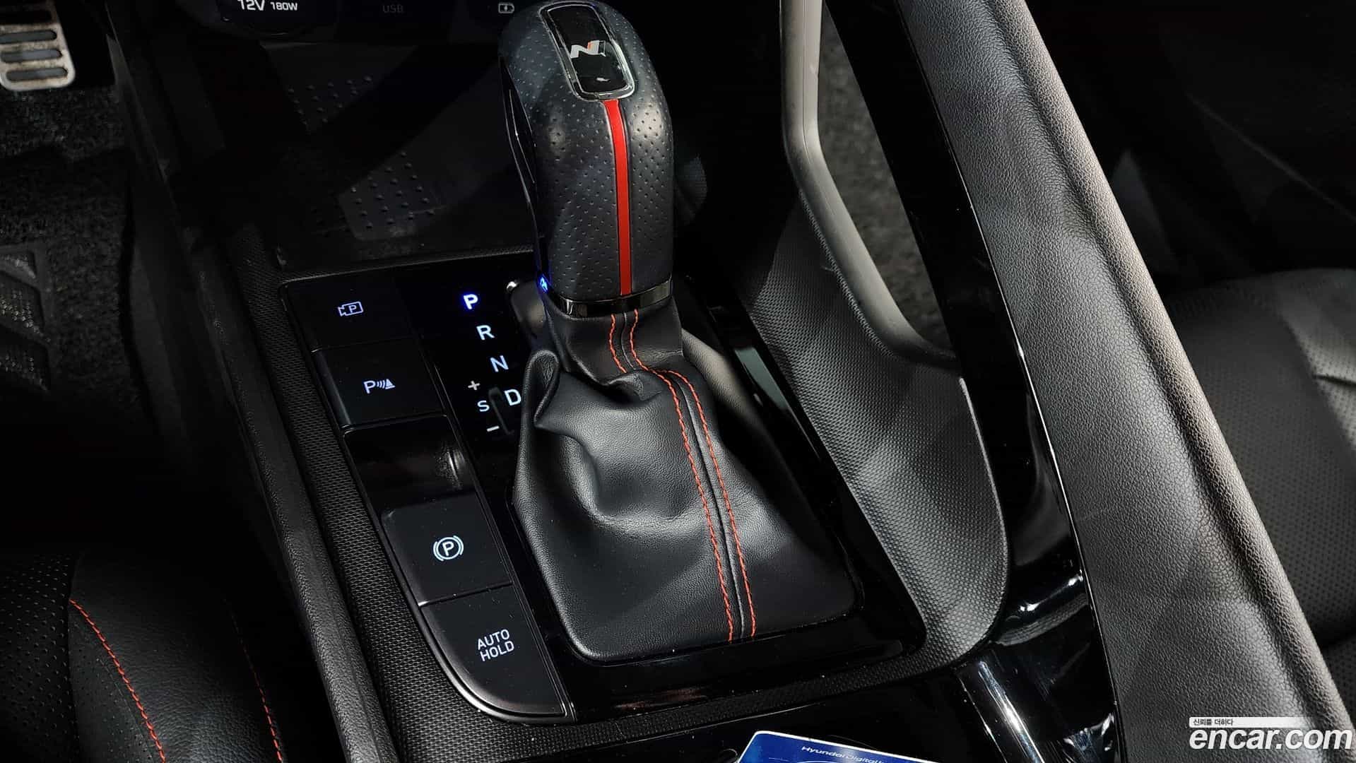 AVANTE Hyundai 2020.10-INNER-009