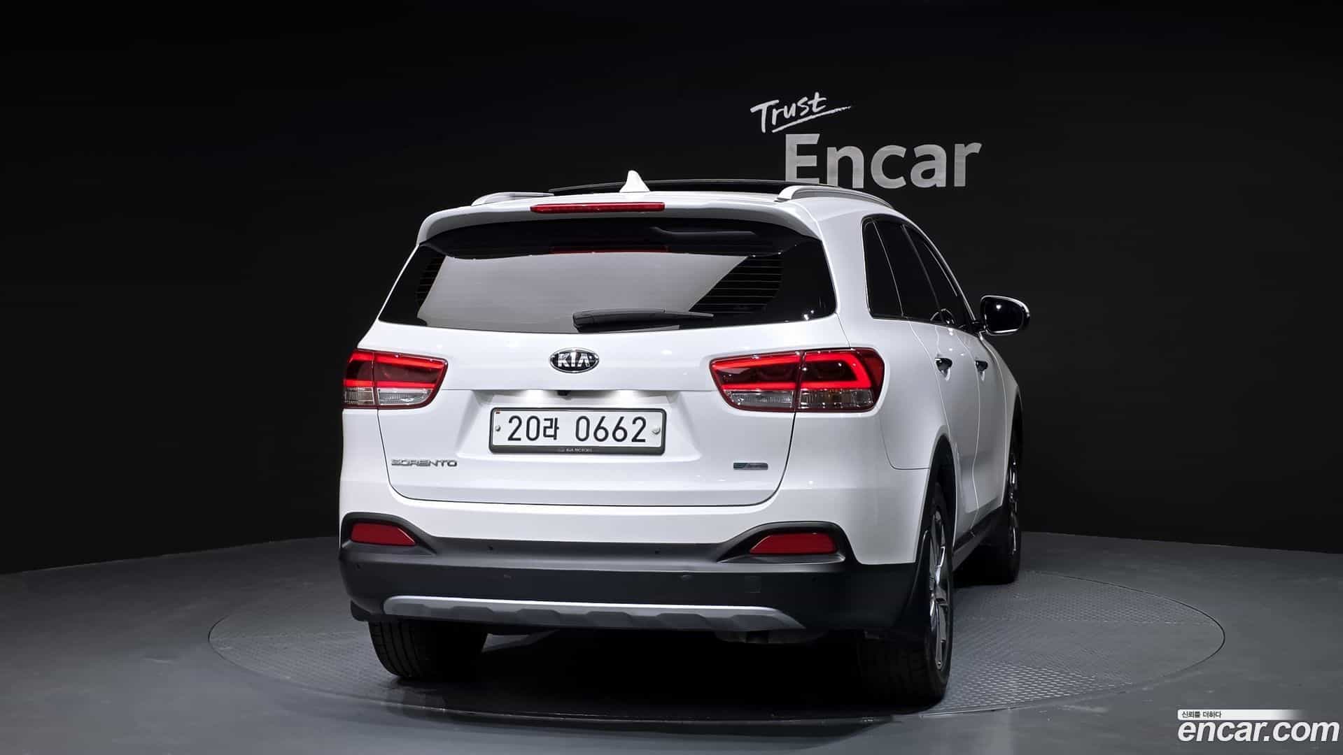 Sorento Kia 2015.8-OUTER-004