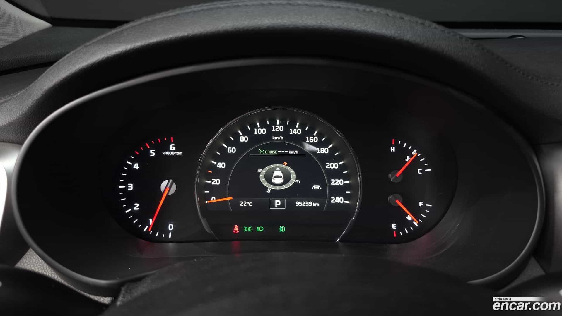 Sorento Kia 2015.8-INNER-008
