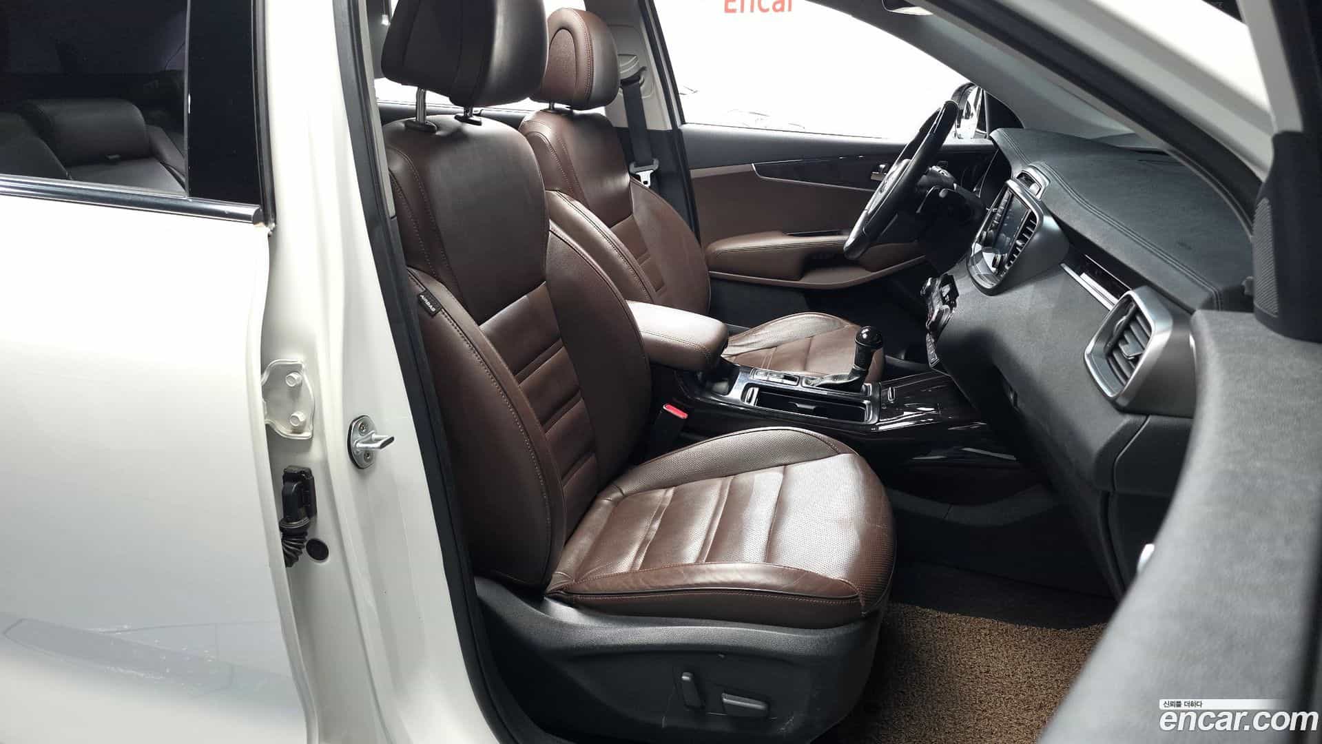 Sorento Kia 2015.8-OPTION-015