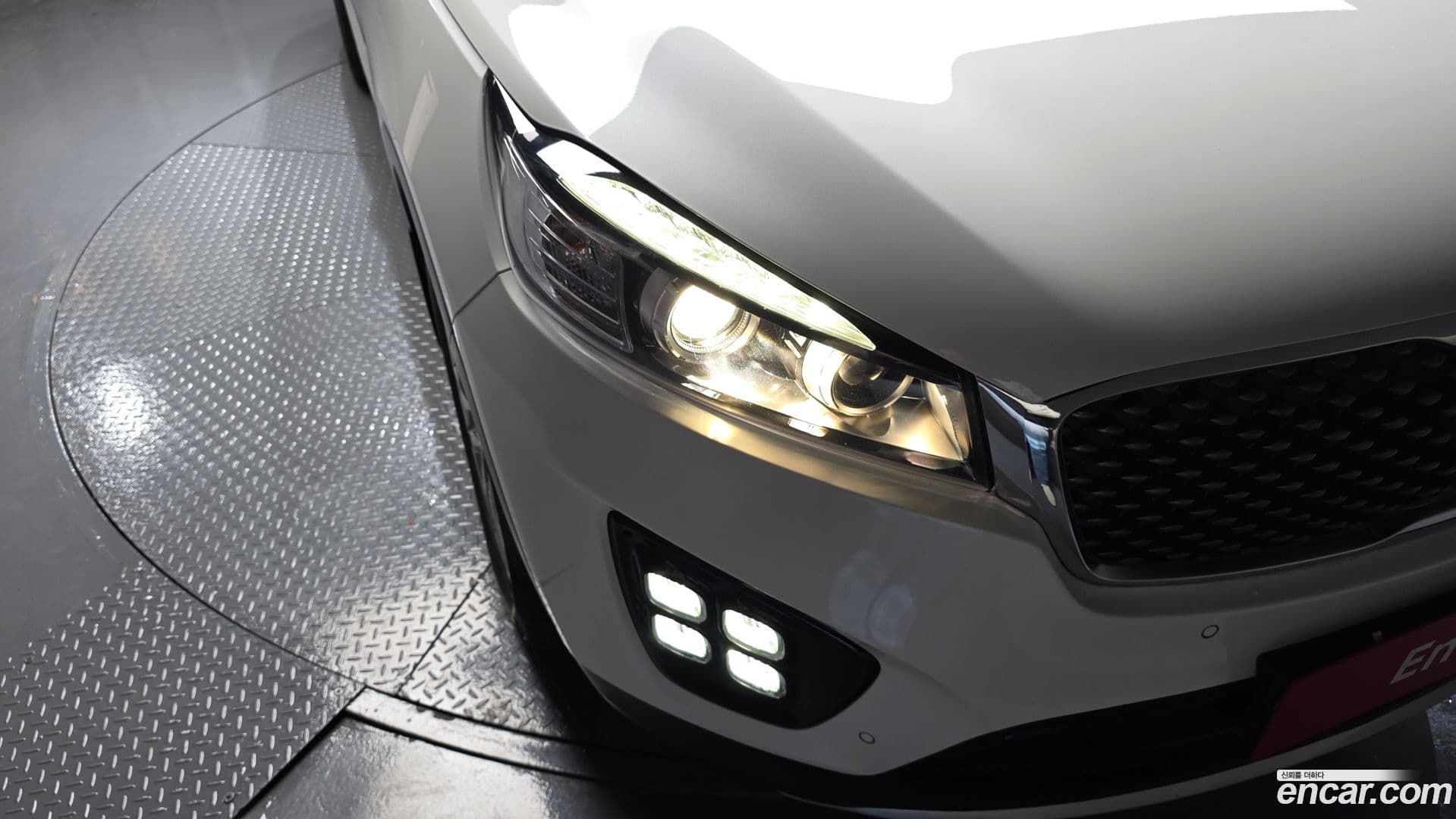 Main__Slider__Photo:Sorento Kia 2015.8-21