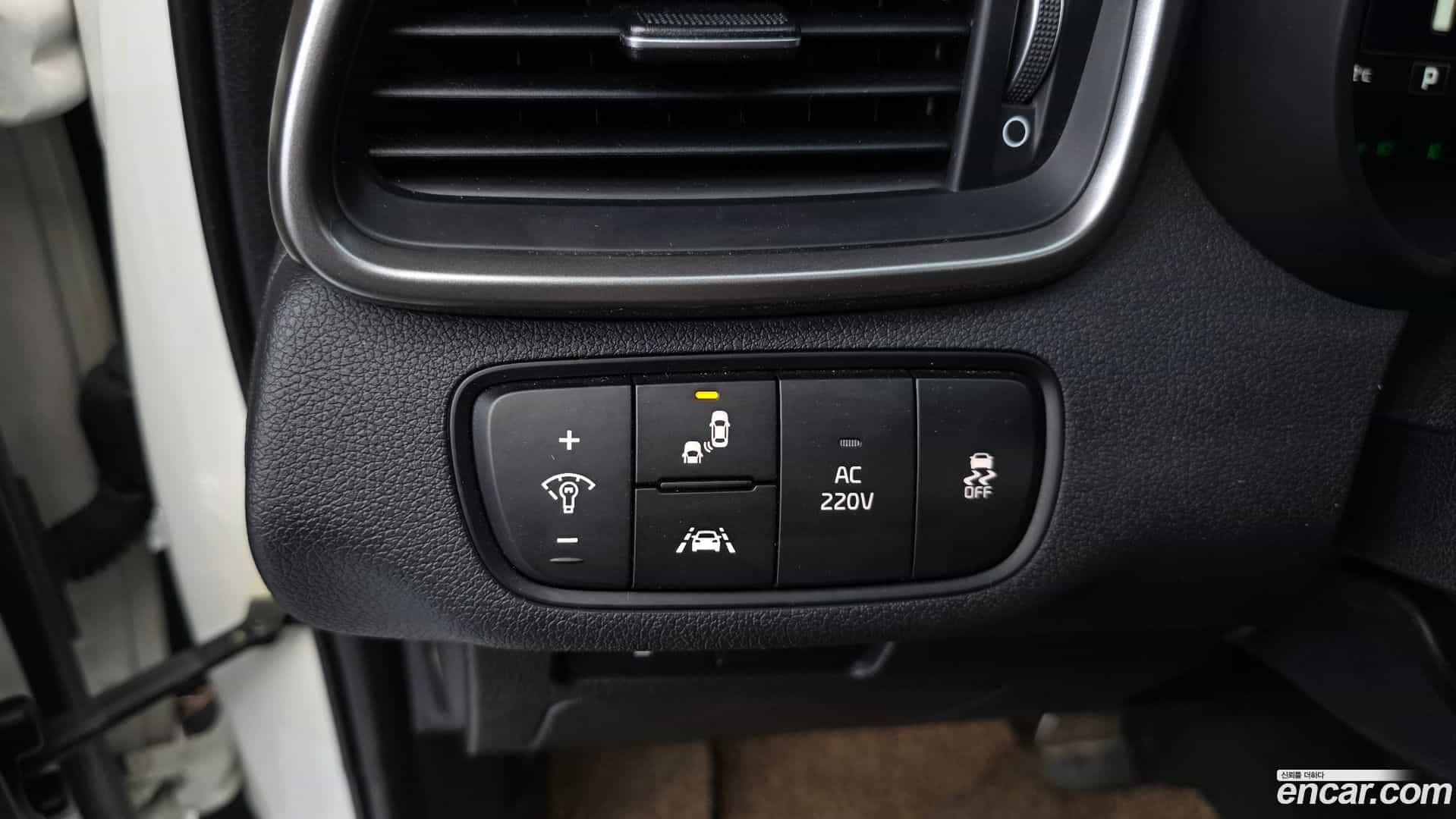 Sorento Kia 2015.8-OPTION-041