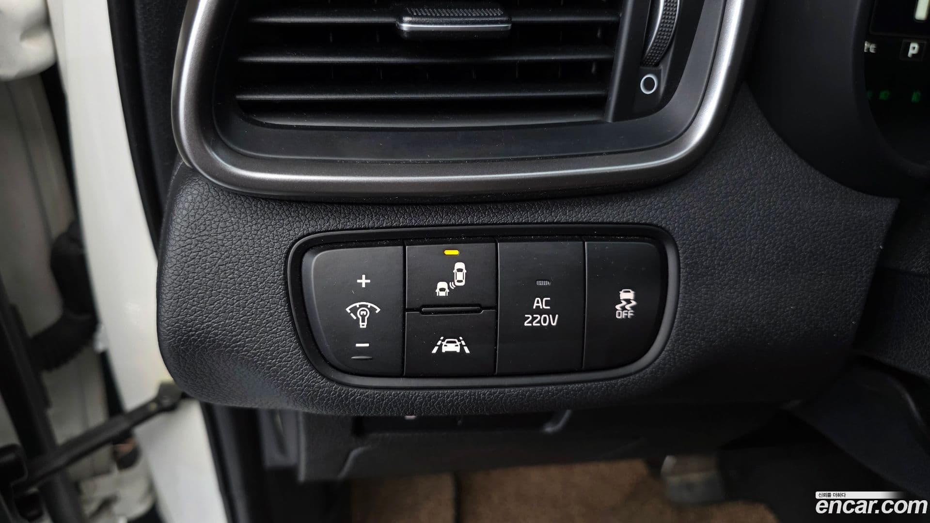 Main__Slider__Photo:Sorento Kia 2015.8-27