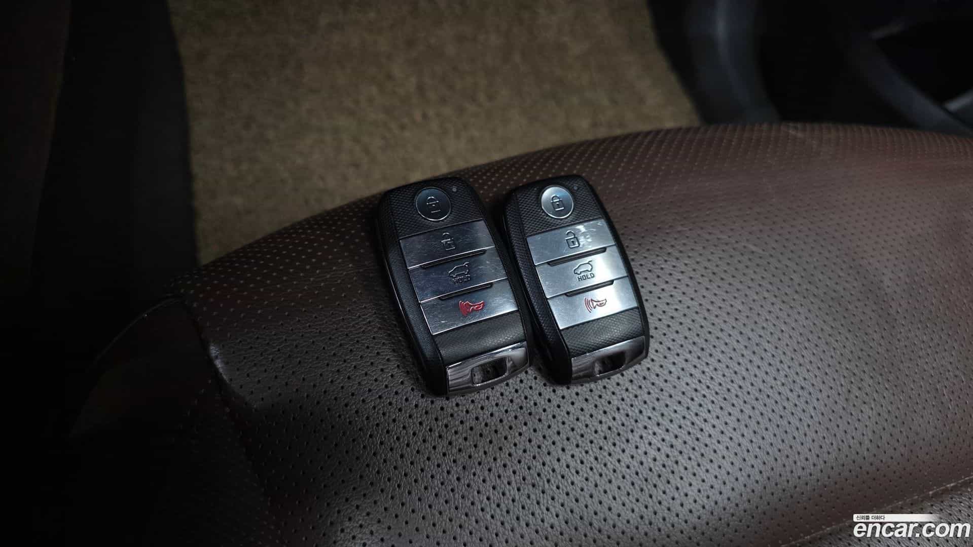 Sorento Kia 2015.8-OPTION-044