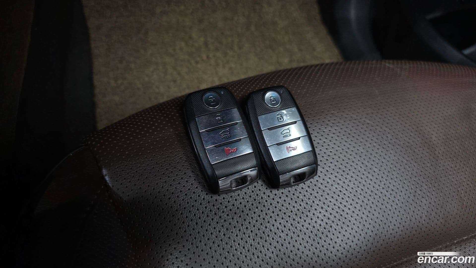 Main__Slider__Photo:Sorento Kia 2015.8-30