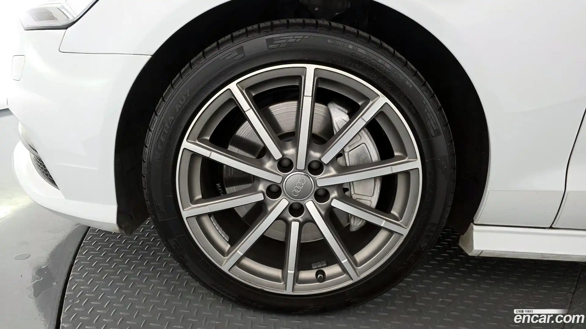 A6 Audi 2018.11-OUTER-005
